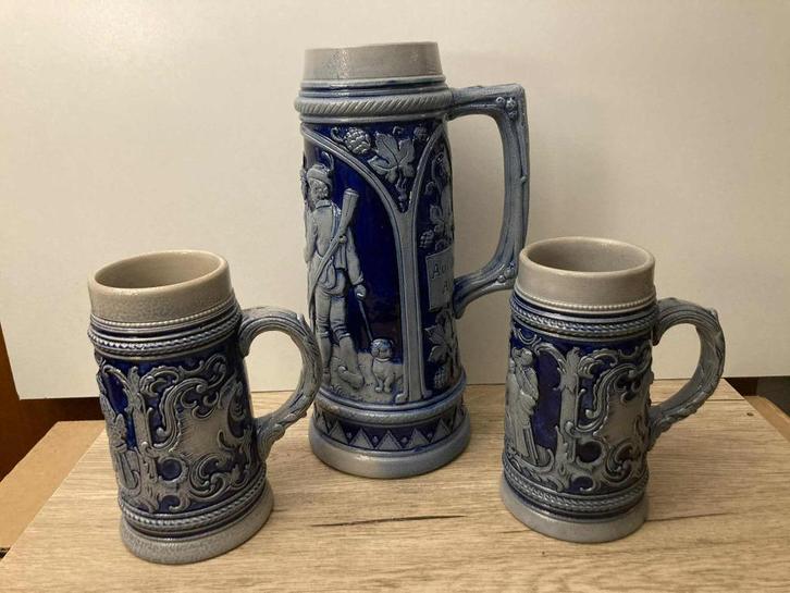 Set van 3 antieke Duitse zandstenen mokken, Antiek en Kunst, Antiek | Keramiek en Aardewerk, Ophalen of Verzenden