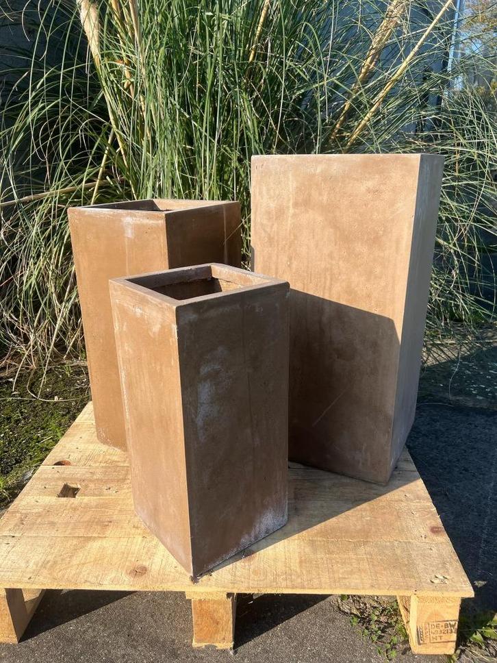 Clayfibre plantenbak 28x28x60, Tuin en Terras, Bloembakken en Plantenbakken, Nieuw, Steen, Binnen, Balkon, Tuin, 30 tot 60 cm