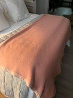 VINTAGE DEKEN SPREI WOL ROZE ABRIKOOS BED SOFA, Enlèvement ou Envoi, Comme neuf, Une personne, Rose