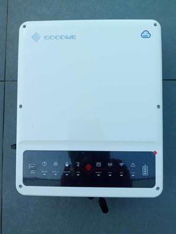 Omvormer GoodWe GW5000-EH, Ophalen of Verzenden, Zo goed als nieuw, Overige typen, 200 wattpiek of meer