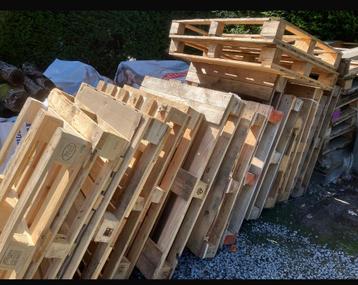 Houten palleten beschikbaar voor biedingen