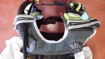  Scubapro veiligheidsvest. beschikbaar voor biedingen