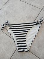 Bikinibroek H&M maat 36 nieuw, Kleding | Dames, Badmode en Zwemkleding, H&M, Wit, Nieuw, Ophalen of Verzenden