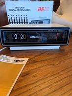 Vintage wekkerradio, Ophalen of Verzenden