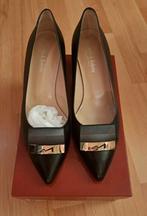 Chaussures neuves, Tout cuir 41, Neuf, Enlèvement ou Envoi, Escarpins, Noir