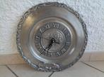 Très belle horloge en étain pur. Vintage, Antiek en Kunst, Antiek | Klokken, Ophalen of Verzenden