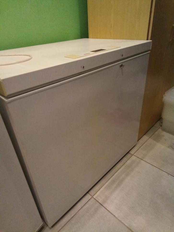 Congélateur coffre / bahut Bosch +/- 200L, Electroménager, Congélateurs, Congélateur, Congélateur, Enlèvement