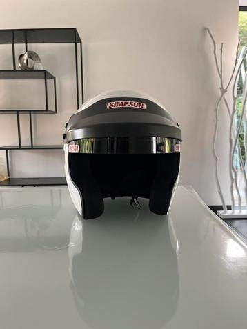 Autohelm beschikbaar voor biedingen