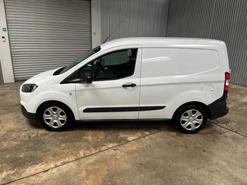 Ford Transit Courier 1.5 TDCi Trend Navi PDC *5 500€ NET* disponible aux enchères