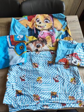 2 dekbedovertrekken Paw Patrol  beschikbaar voor biedingen