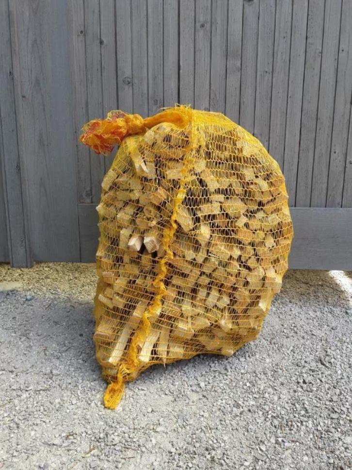 Droog zelf gekliefd aanmaakhout - 5kg zakken, Tuin en Terras, Brandhout, Blokken, Ophalen