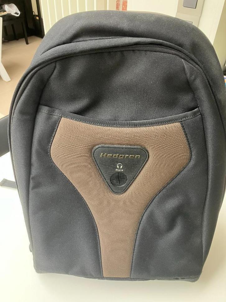 Laptoprugzak Hedgren 15,6'', Informatique & Logiciels, Sacoches d'ordinateur portable, Comme neuf, Sac à dos, 15 pouces, Enlèvement ou Envoi