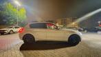 BMW 118i 2013 | 67.000 km | 170 pk, Autos, Euro 5, Achat, Boîte manuelle, Noir