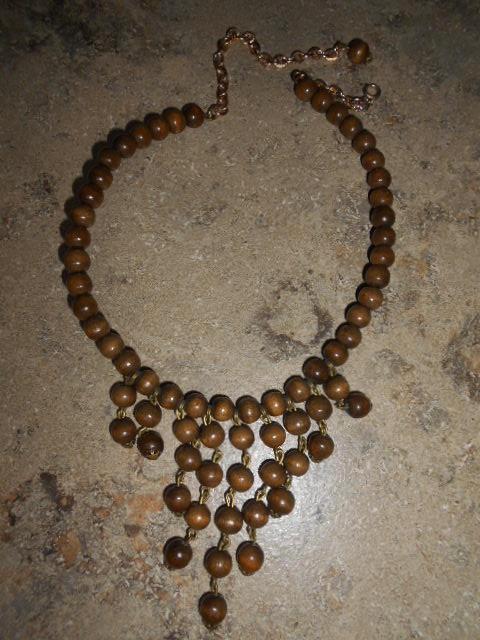 Toutes sortes de joyaux fantastiques/3 pour 5€, Bijoux, Sacs & Beauté, Colliers, Neuf, Brun, Avec pendentif, Enlèvement ou Envoi