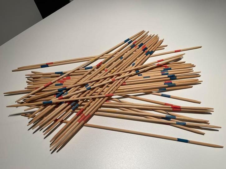 Gezelschapsspel : Mikado (in het groot!), Hobby en Vrije tijd, Gezelschapsspellen | Overige, Gebruikt, Ophalen