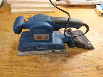 Vlakschuurmachine van Top Craft. beschikbaar voor biedingen