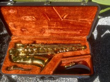 Yanagisawa A-500 alto saxophone disponible aux enchères