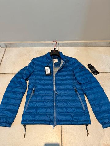 Nieuwe originele sportieve Peuterey puffer jas small S