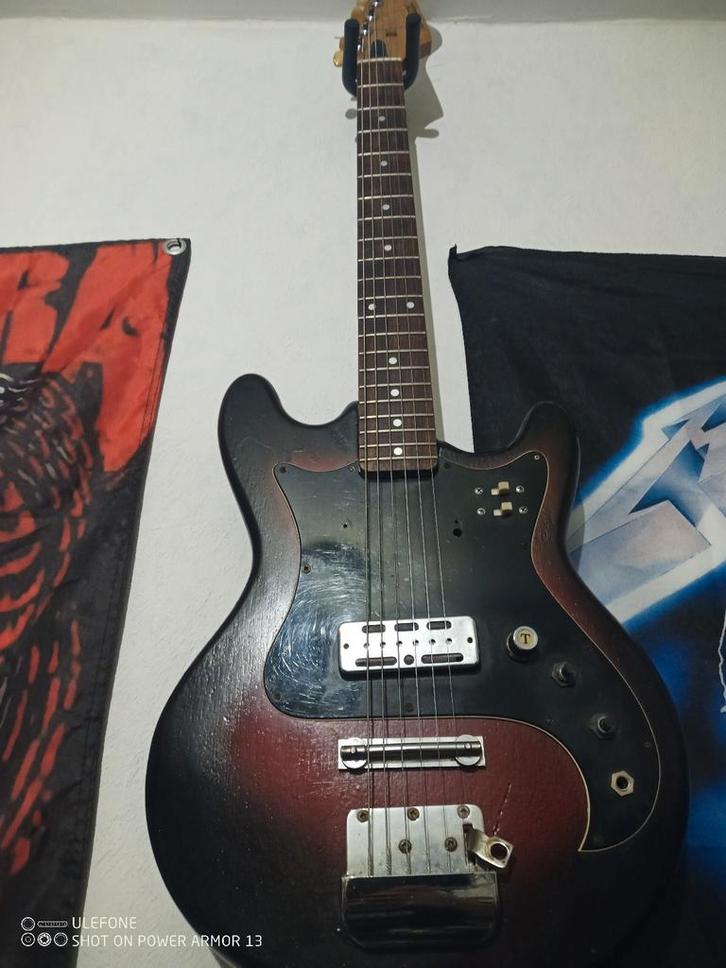 Sakai teisco vintage original, Musique & Instruments, Instruments à corde | Guitares | Électriques, Enlèvement