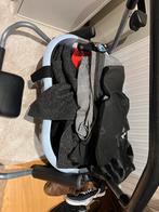 Hele wasmand kledij vrouwen, Ophalen, Zo goed als nieuw