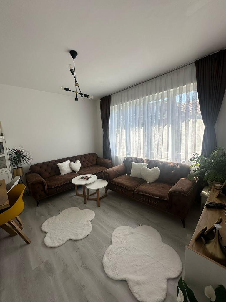 Salon composé de 3 places et 2 places, Chêne, 150 à 200 cm, Comme neuf, Moderne