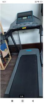 Professionele loopband focus Fitness jet 9 iplus, Sport en Fitness, Fitnessapparatuur, Ophalen, Nieuw, Benen, Loopband