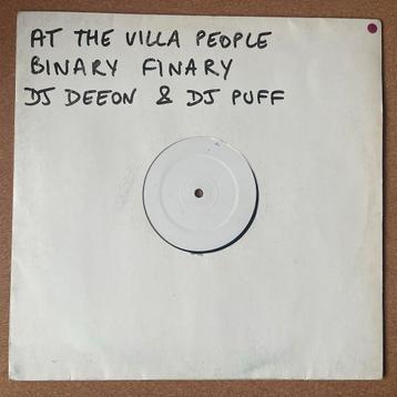 VA - Untitled (At The Villa, Binary Finary, DJ Deeon ea) beschikbaar voor biedingen