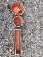 Terracotta bloempotten langwerpige 8 stuk en de ronde 6stuks, Tuin en Terras, Bloempotten, Ophalen, Gebruikt