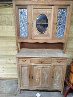 Antieke keukenkast, Ophalen