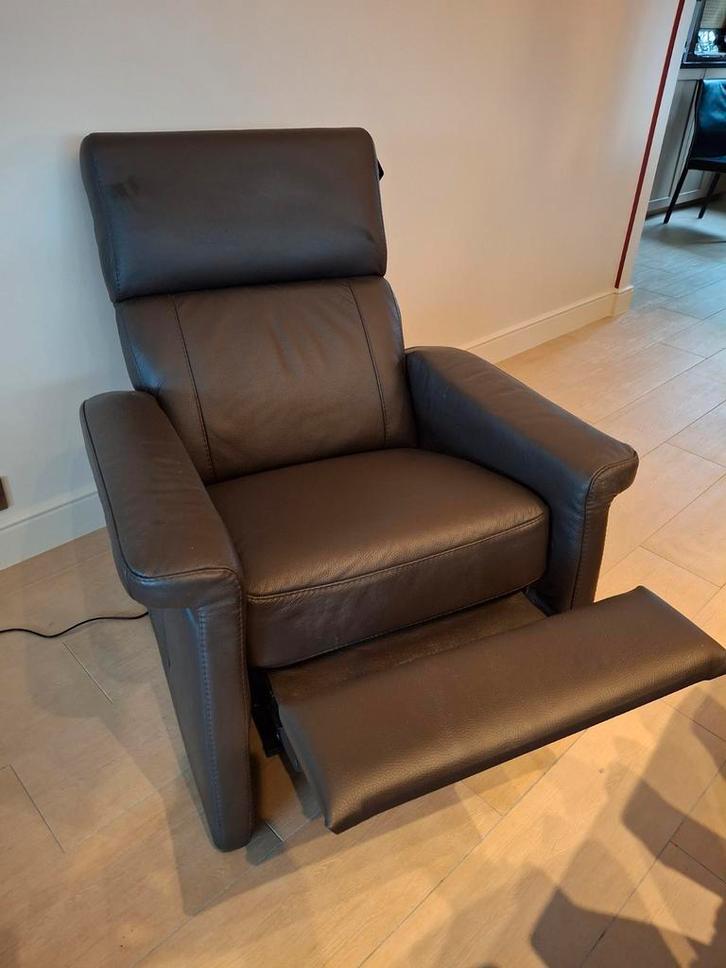 Lederen relax zetel, Huis en Inrichting, Fauteuils, Zo goed als nieuw, Leer, Ophalen