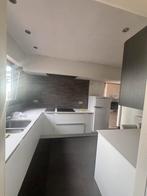 Modern new kitchen, Ophalen, Zo goed als nieuw
