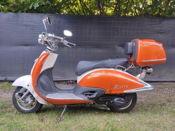 Broomfiets ZNEN. 125cc beschikbaar voor biedingen
