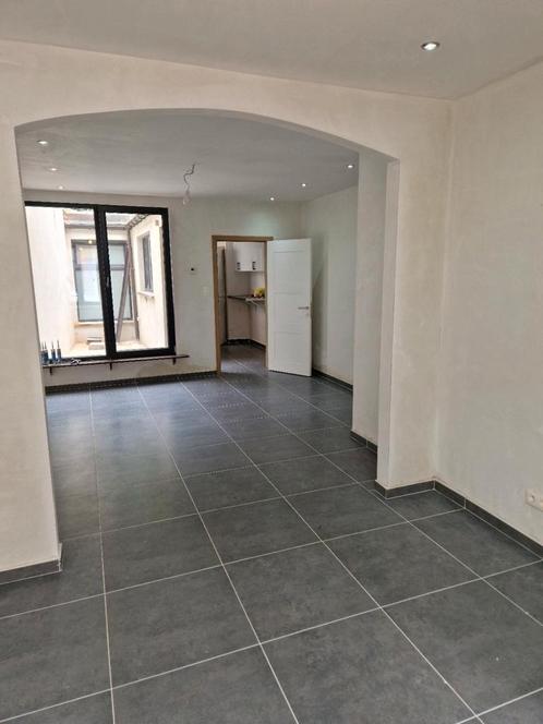 Algemen renovatie, Diensten en Vakmensen, Stukadoors en Tegelzetters