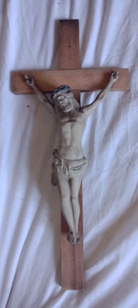 Crucifix bois et métal 22x50x6, Antiquités & Art, Antiquités | Objets religieux, Enlèvement ou Envoi