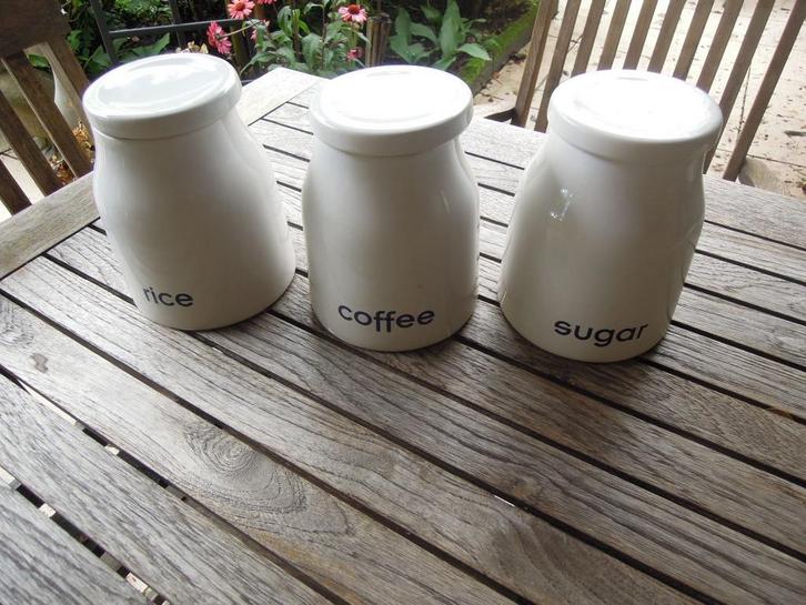 pots de conservation pierre Habitat porcelaine blanche conte, Antiquités & Art, Antiquités | Ustensiles de cuisine, Enlèvement ou Envoi