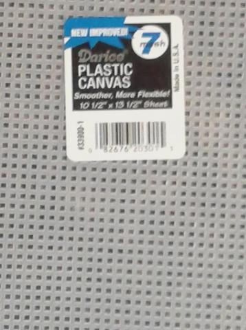 Nieuw - 8 plastic canvassen - 7 mesh - Merk Darice