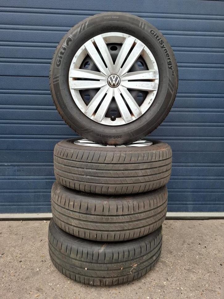 Volkswagen Caddy Golf 5 6 7 8 205-60-16 5x112 - Set 20.13, Auto-onderdelen, Banden en Velgen, Banden en Velgen, Zomerbanden, 16 inch