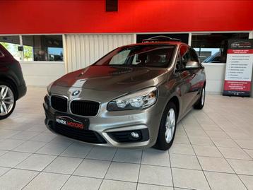 Bmw 218i benzine •AUTOMAAT• •Navi• •Cruise• PROPERE STAAT beschikbaar voor biedingen