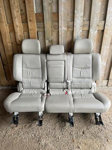 Achterbank Toyota Landcruiser 120 (j12) beschikbaar voor biedingen