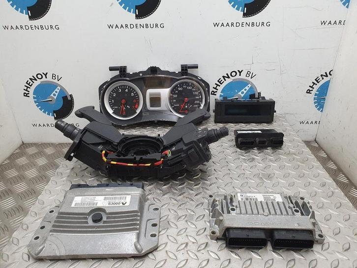 RENAULT CLIO [MISC] 2010, Auto-onderdelen, Overige Auto-onderdelen, Gebruikt, ARN erkend, Stiba lid, Erkend duurzaam, Ophalen of Verzenden