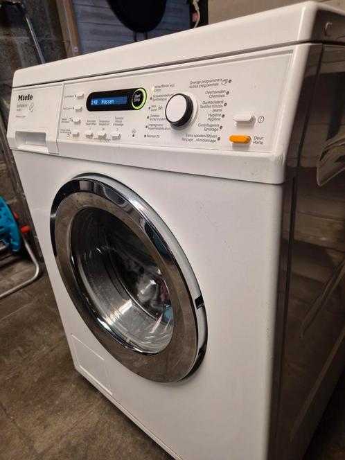 Miele wasmachine 8kg A+++ 1600/tpm zeer goede staat., Elektronische apparatuur, Wasmachines, Zo goed als nieuw, Ophalen