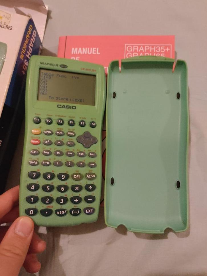 Calculatrice Casio graph 35+ en parfait état en boîte., Diversen, Rekenmachines, Zo goed als nieuw, Ophalen of Verzenden