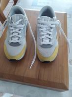 baskets  air max dame pointure 39, Ophalen, Zo goed als nieuw, Schoenen