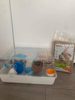 Hamsterhok Ferplast met eetpotje, speelgoed en hooi, Utilisé, Enlèvement ou Envoi, Moins de 60 cm, Hamster