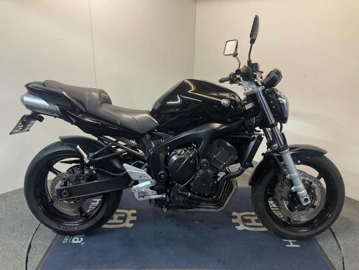 Yamaha FZ 6 MY'04 ref. LS 3210, Motoren, Motoren | Yamaha, Bedrijf, Naked bike, meer dan 35 kW, 4 cilinders, Motorrijbewijs A