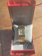 Montre Guess femme, Handtassen en Accessoires, Horloges | Dames, Ophalen, Guess, Zo goed als nieuw, Goud