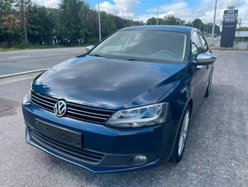 Jetta 2014  185000 km  0032471212121 beschikbaar voor biedingen