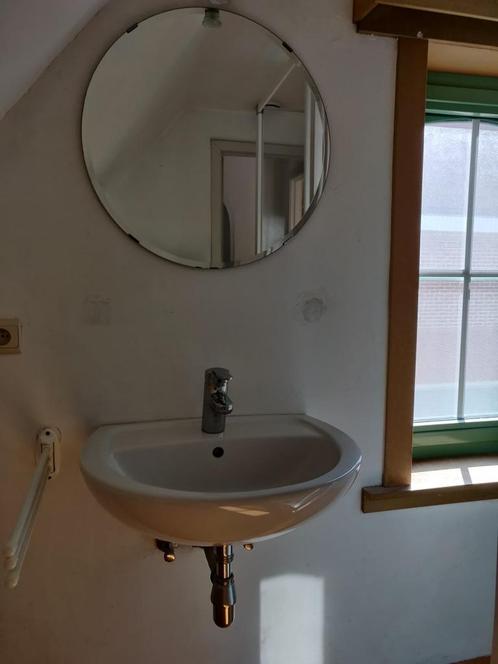 Zelf uit te breken 1 handenwasser + kraan + toiletspiegel, Doe-het-zelf en Bouw, Sanitair, Gebruikt, Wastafel, Ophalen