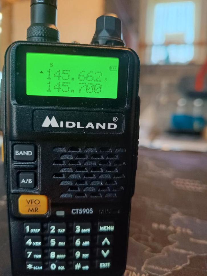 Uhf vhf all band receiver, Telecommunicatie, Portofoons en Walkie-talkies, Zo goed als nieuw, Ophalen