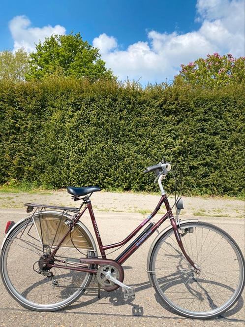 Damesfiets Batavus 6 versnellingen RIJKLAAR, Fietsen en Brommers, Fietsen | Dames | Omafietsen, Versnellingen, Ophalen